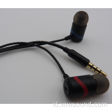 Earphone Bass in-Ear Earbud Headphone dengan Mikrofon